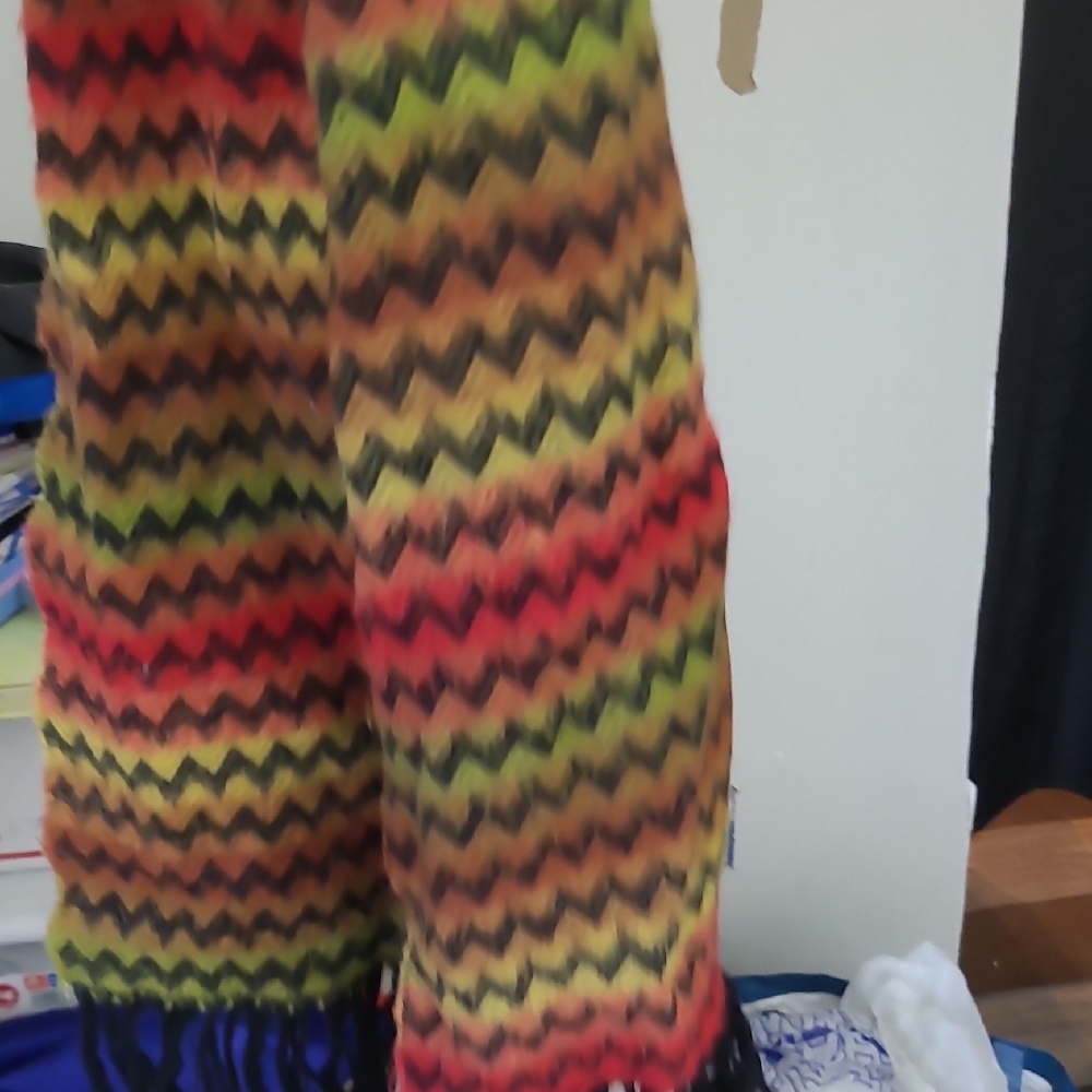 Women’s Multicolor Chevron Scarf